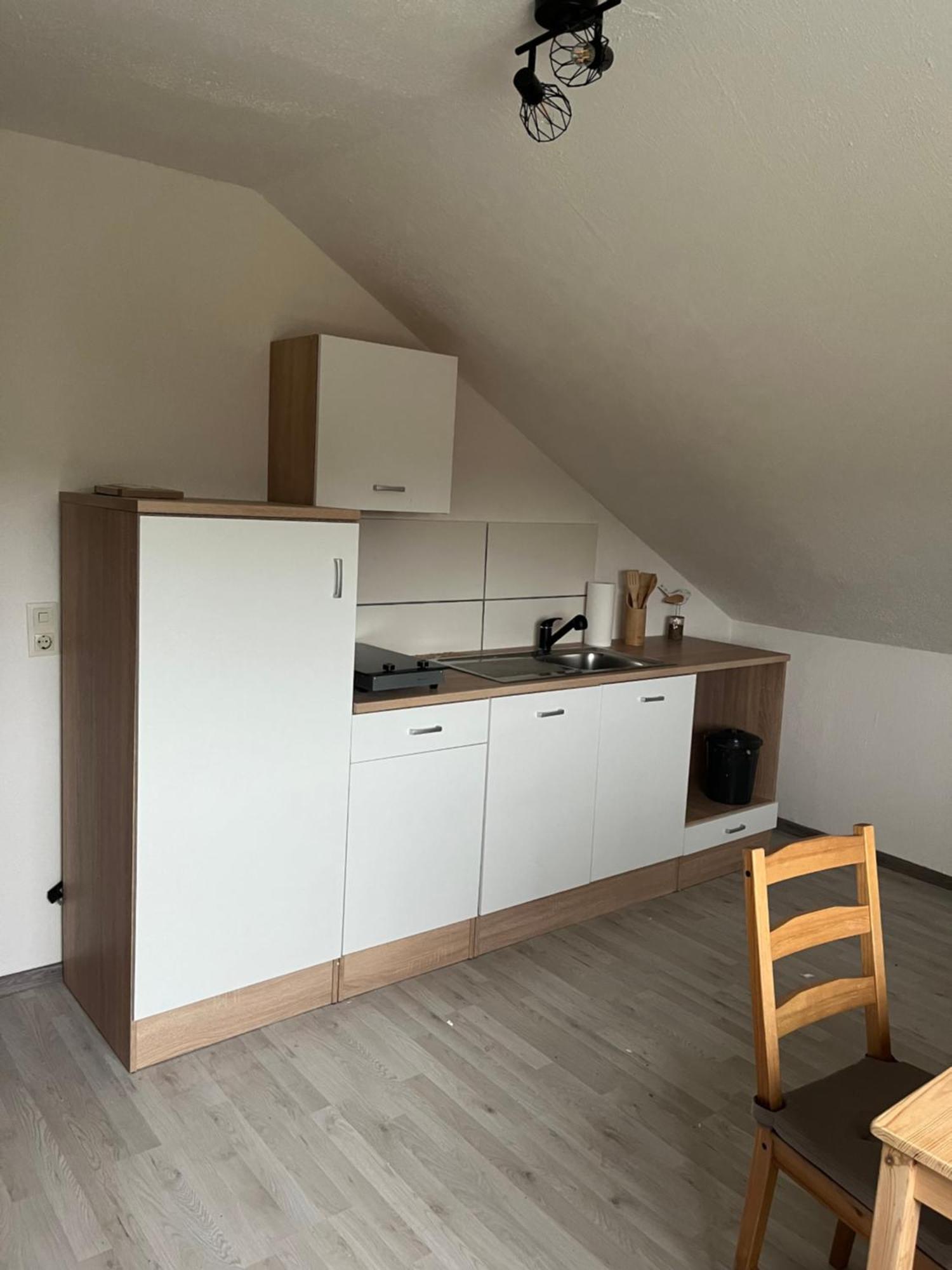 Ferienwohnung Oberheuslingen Фройденберг Екстериор снимка